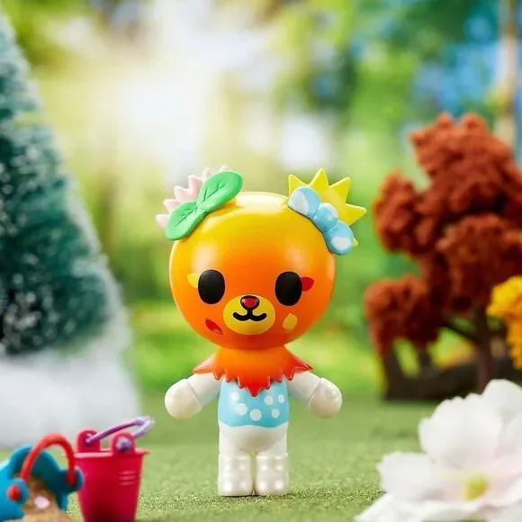 tokidoki Seasons from Lumi & her Beary Cute Friends Series - Picture 1 of 2